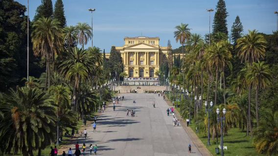 巴西聖保羅主教座堂+拓荒者群雕+蝙蝠俠衚衕+足球博物館