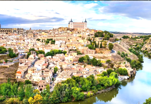 Toledo + Segovia Historic City Tour with Alcazar Castle and Cathedral Admission Ticket