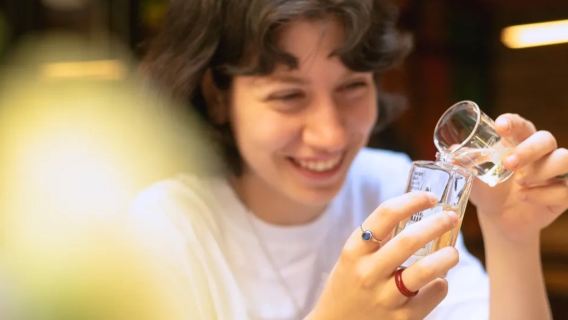 Istanbul perfume making experience workshop