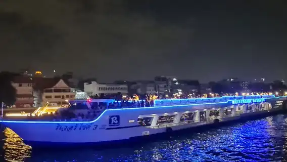 曼谷嘉年華號夜遊湄南河 -Riverside Bangkok飯店碼頭