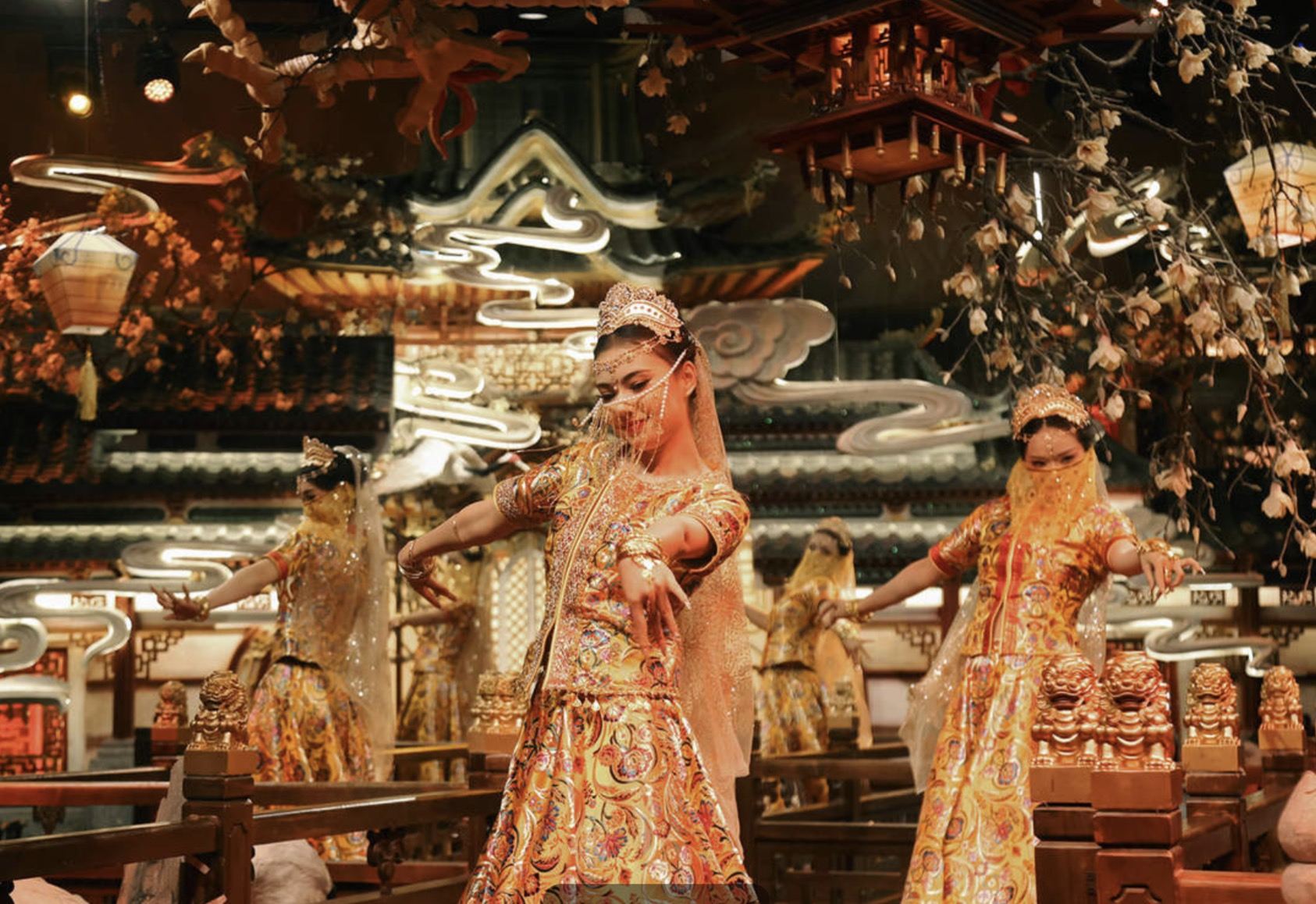 China Guangdong Shenzhen Xuyan - Immersive Chinese Ancient Palace Feast (Immersive experience of a thousand-year-old palace royal feast) - Tang Dynasty theme "Ode to Chang'an"