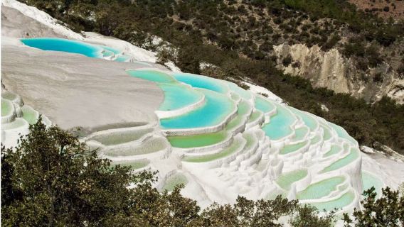 Huxiang Road Grand Loop Private Tour for Foreign Tourists (Customized Itinerary)