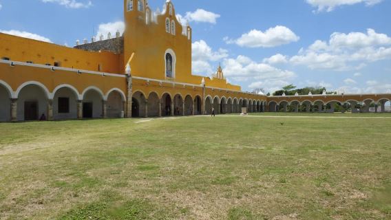Merida: Chichen Itza, Cenote, culinaire ervaring en Izamal-tour