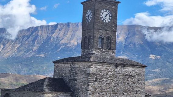 Gjirokastra: Guided City Tour with Castle and Skenduli House