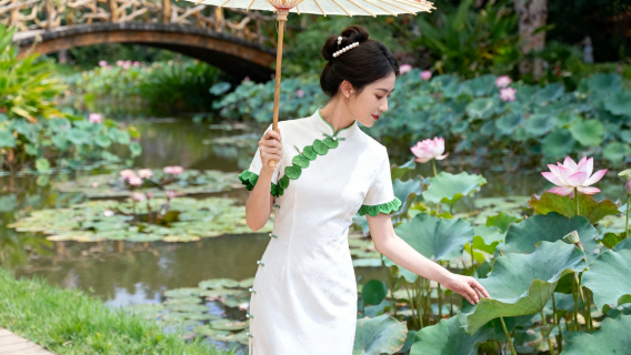 西雙版納曼聽御花園Trip Moments【跟拍攝影親子照情侶閨蜜兒童跟拍家庭 Trip Moments】