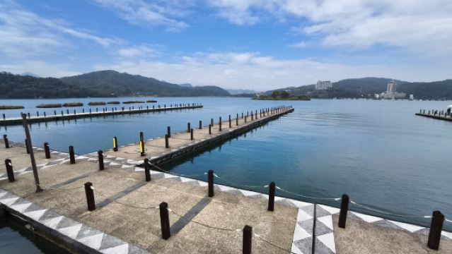 일월담+가오메이 습지 클래식 일일 투어 | 2인 출발 [배 티켓+버블티 증정]