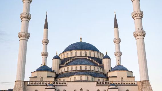 Transferência ponto a ponto em Ancara, Turquia (aeroporto/estação de trem) / Carro privativo personalizado