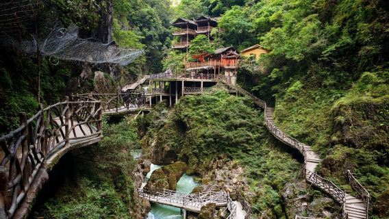 1-day tour to Tongren Grand Canyon in Guizhou (no shopping)