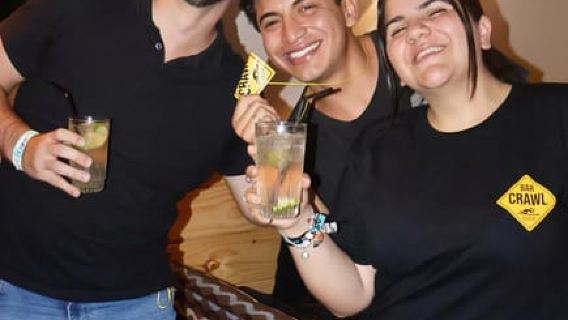 Cusco: Enjoy Cusco's Nightlife with a Bar Crawl and Free Shots