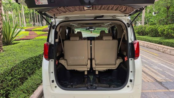Hong Kong-Shenzhen private charter direct itinerary | Cross-border transfer with Shenzhen-Hong Kong dual-license private van◆Professional driver + point-to-point pickup + fast customs clearance
