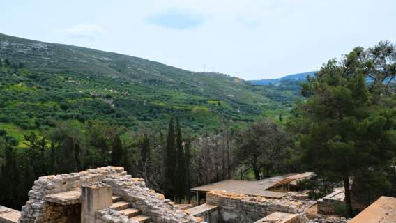 From Heraklion: Knossos Palace & Lasithi Plateau Villages