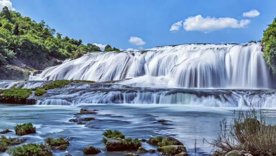 Huangguoshu Waterfall + Tianxingqiao Scenic Area + Doupotang Waterfall 1-day Tour
