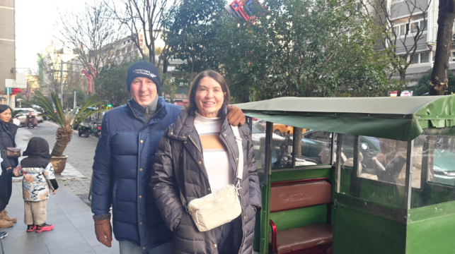 西安美食風味秘聞：回民街與灑金橋美食夜間徒步之旅