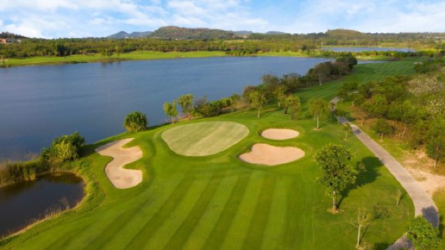 Club de Campo Siam - Campo Waterside