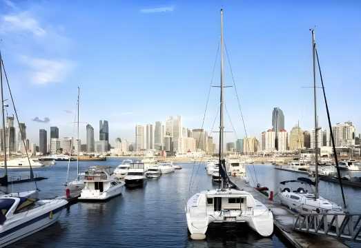 Qingdao Romantic Half-Day Hiking Tour: Fushan Bay, Olympic Sailing Center, May Fourth Square, International Convention Center