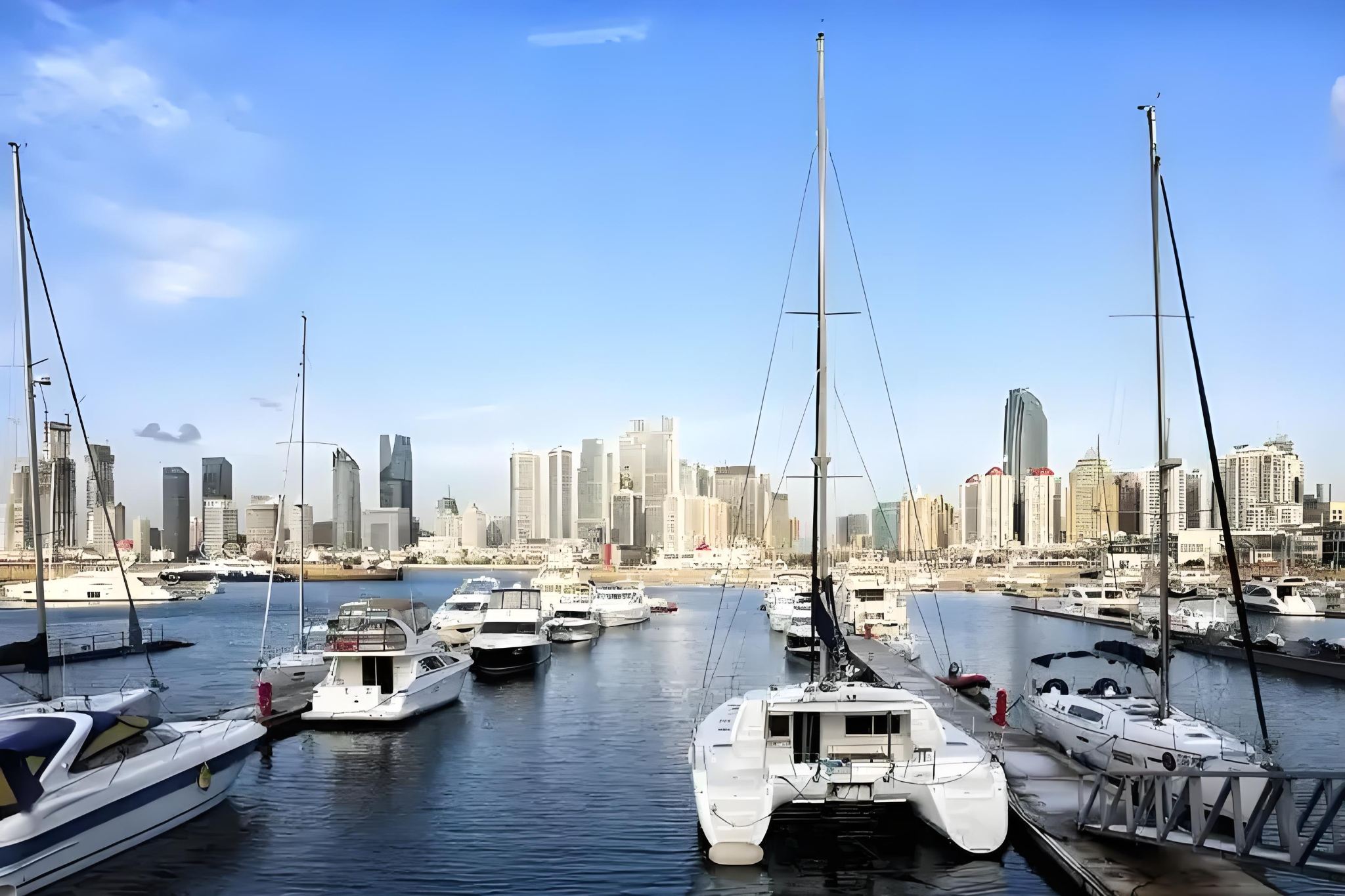 Qingdao Romantic Half-Day Hiking Tour: Fushan Bay, Olympic Sailing Center, May Fourth Square, International Convention Center