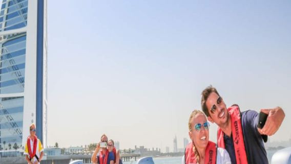 Selbsterlebtes Speedboot-Abenteuer mit Seekamel in Dubai, VAE 131057