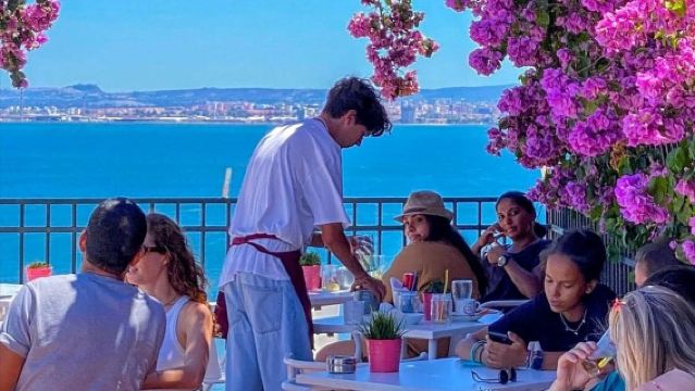 Lisbon city center, Portugal - Business and leisure shopping - Multi-day service available throughout the region - Top pick