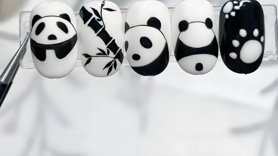 บริการทำเล็บส่วนตัว 1.5 ชั่วโมงในเฉิงตู [บริการภาษาจีน/อังกฤษ] วาดลายหมีแพนด้าเอกลักษณ์บนปลายนิ้ว