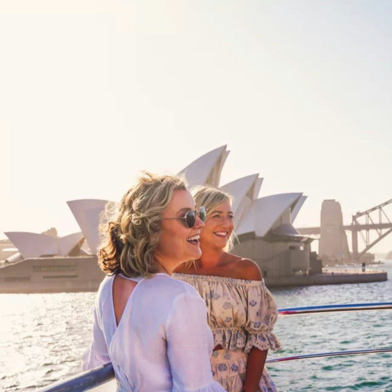 시드니 항구: 캡틴 쿡 프리미엄 크루즈 또는 칵테일 & 바 관광 크루즈