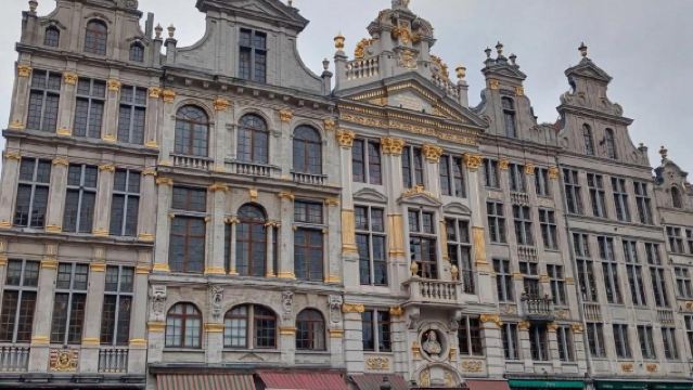 比利時布魯塞爾大廣場-比利時皇家美術館-中文包車私享行