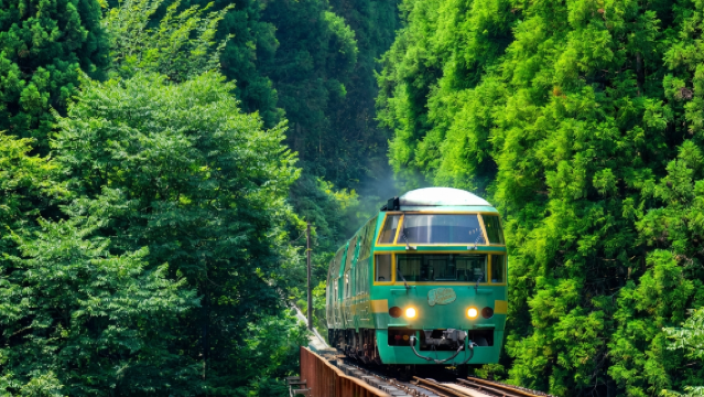Trải nghiệm tàu Yufuin no Mori | Tour 1 ngày Beppu Jigoku + Yufuin + Dazaifu tại Kyushu