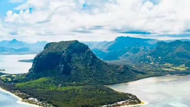 1-day Tour of Northern Mauritius [Hotel Pickup · English or Chinese Driver]