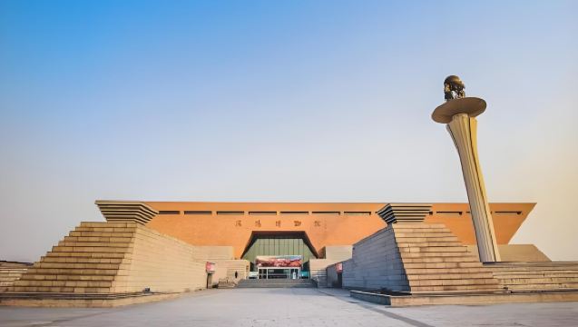 ทัวร์หนึ่งวันถ้ำหลงเหมิน + วัดม้าขาว + พิพิธภัณฑ์เหลาหยาง ที่ลั่วหยาง แวะเช็กอิน 3 จุดเด่นสุดฮิต!