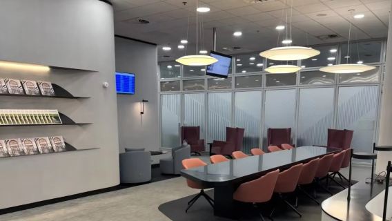 Bono de uso para la sala VIP del Aeropuerto Internacional Eleftherios Venizelos (ATH) en Atenas | Espera de vuelo/escala/descanso