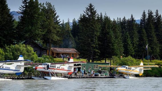 Τζούνο: 5-Παγετώνων Πτήση & Γεύμα στο Taku Glacier Lodge