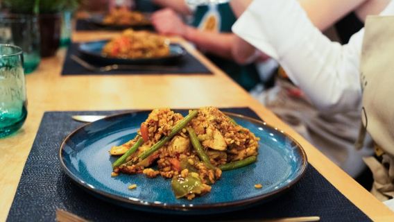 Madrid: Paella Cooking Class with Unlimited Wine & Churros