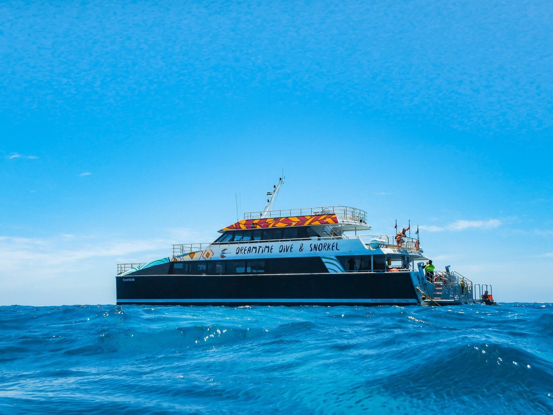 Cairns Dreamtime Great Barrier Reef Cruise (2 Coral Reefs)