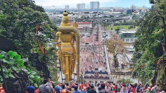 Genting Highlands & Batu Caves One Day Tour