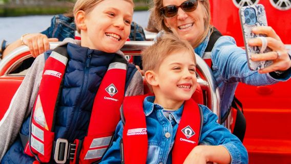 London: Thames Rockets Speedboat Experience