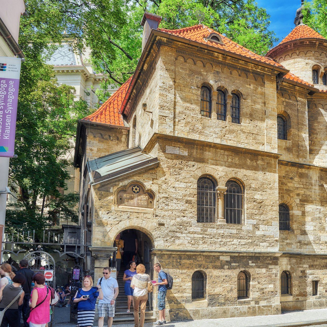 Prague Old Town & Jewish Quarter Guided Tour + Robert Guttmann Gallery