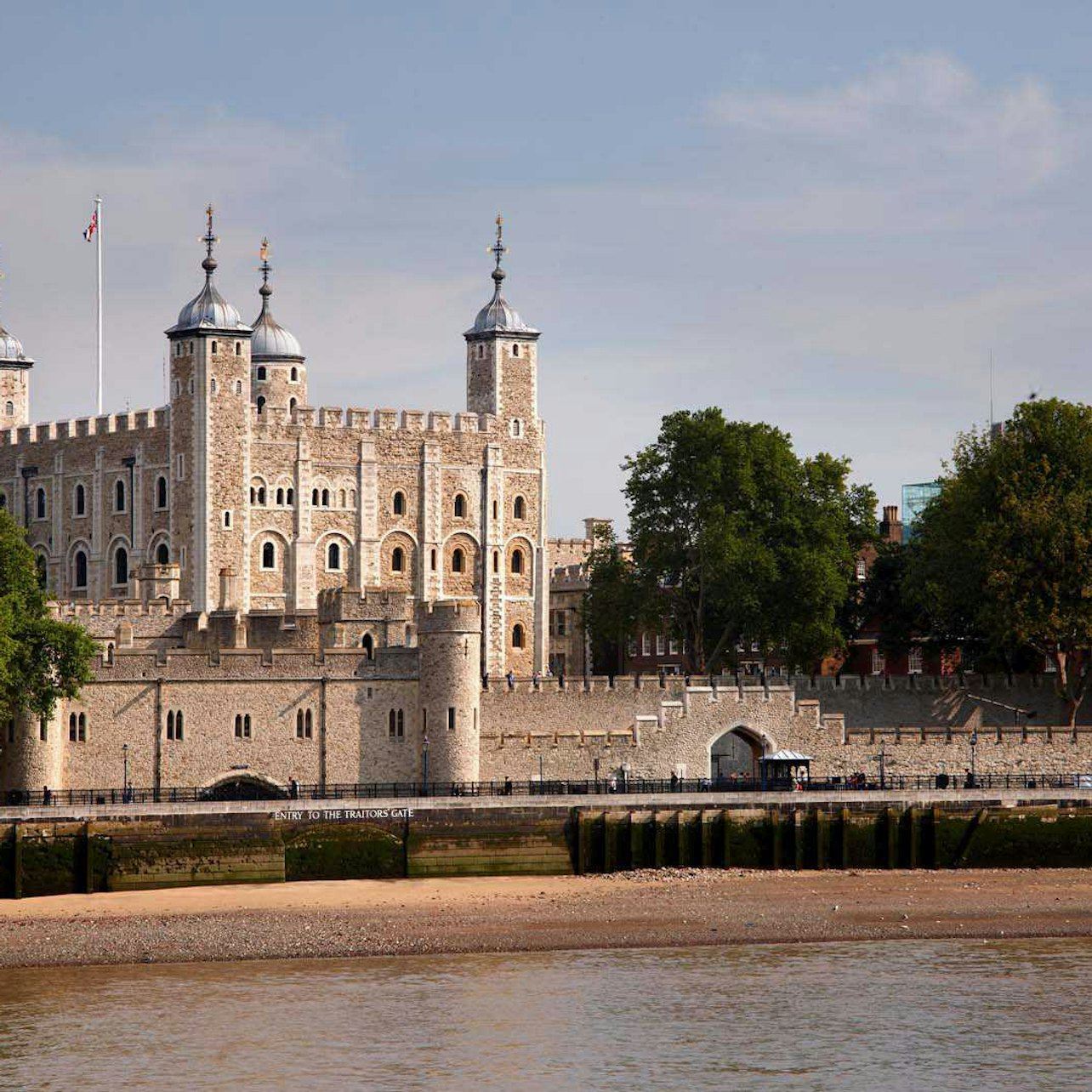 Tower of London & St Paul's Cathedral: Guided Tour + Thames Cruise