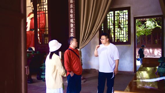 眉山三蘇祠博物館1.5H人員導覽【蜀小匠深度導覽1天3場+專業耳麥細講三蘇文化】