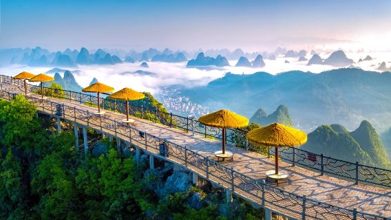 Guilin Ruyifeng kabelbaan attractie volwassenenticket + drankjes in een bar aan West Street (af te halen bij de aangewezen bar)