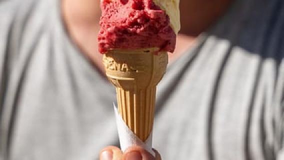 Lawatan Makanan Jalanan Bari dengan Basikal