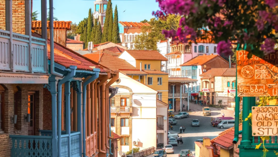 西格納吉包車一日遊:漫遊愛情之城+Bodbe修道院+品味酒莊