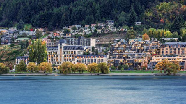 lawatan sehari mendalam di sekitar Tasik Wakatipu dan ladang pergunungan di Queenstown, New Zealand