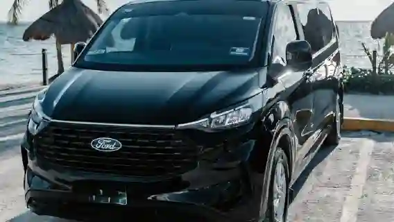 Arrivals by Black Luxury Van wi fi aboard from Cancun Airport