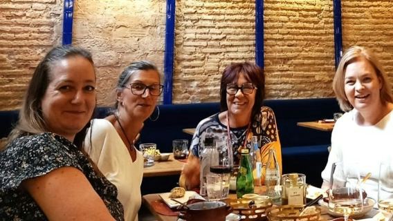 Valencia: Tapas and Drinks Tour