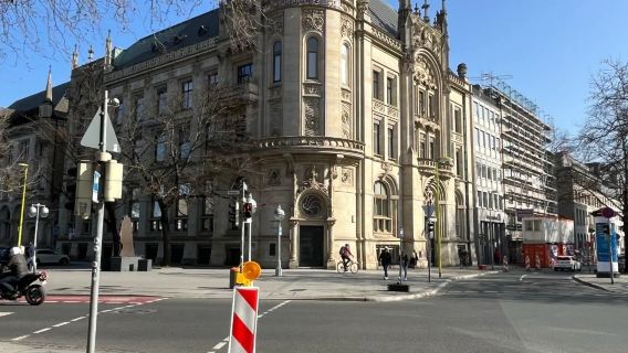 Royal Gardens + Cultural Landmarks in Hannover City, Germany - Private Charter for Trade Shows - Top Pick