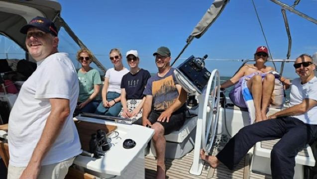 ฟลิซซิ่งเฮน: ทริปเรือใบเวสเตอร์สเคิลเดะพร้อมกัปตันเรือ - 3 ชม.