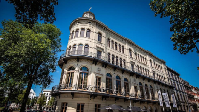 荷蘭阿姆斯特丹-海牙-鹿特丹-景點任選【中文包車自由行】