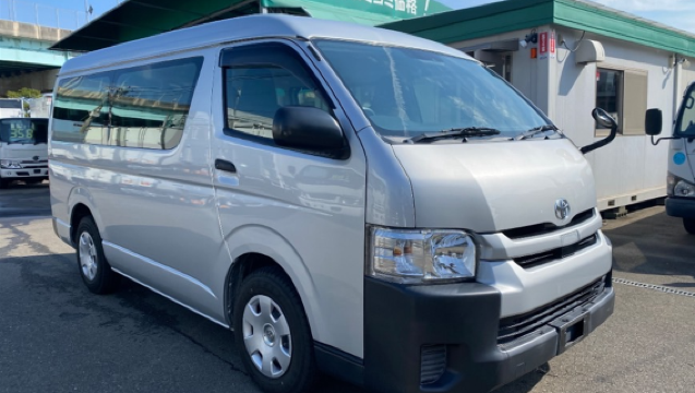 Miyakojima Airport Pickup/Drop-off Van Service | Shimojishima Airport to Miyakojima City/Hotels | Korean-speaking Driver Available