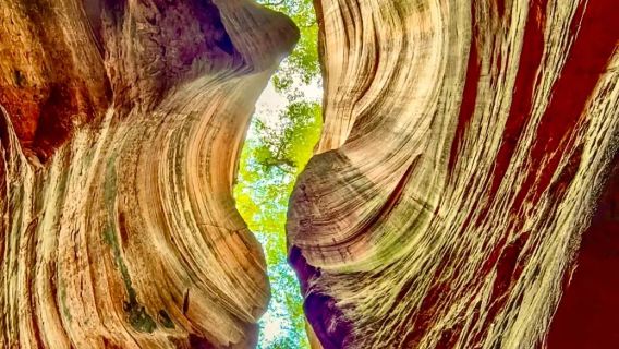 1-day photography tour to Yucha Grand Canyon - includes admission ticket, transportation and meals