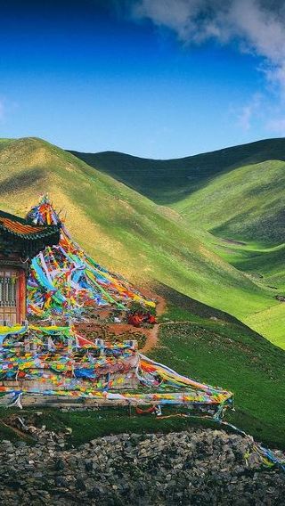 Xining Qinghai Lake + Chaka Salt Lake + Riyue Mountains (Sun and Moon Mountains) Day Tour - Explore Three Sacred Landscapes in One Day
