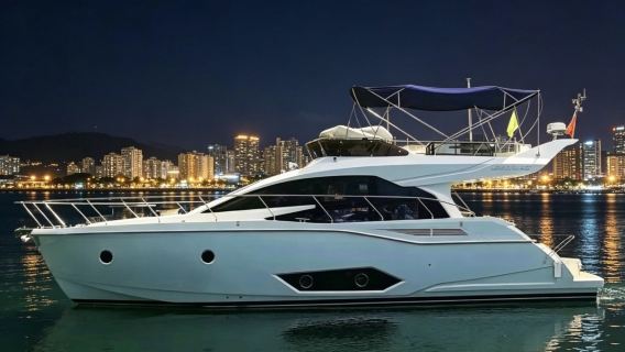 [Sewa Yacht Dalian] Sewa yacht mewah 50 kaki Dalian Donggang ke laut untuk memancing + memandu sendiri